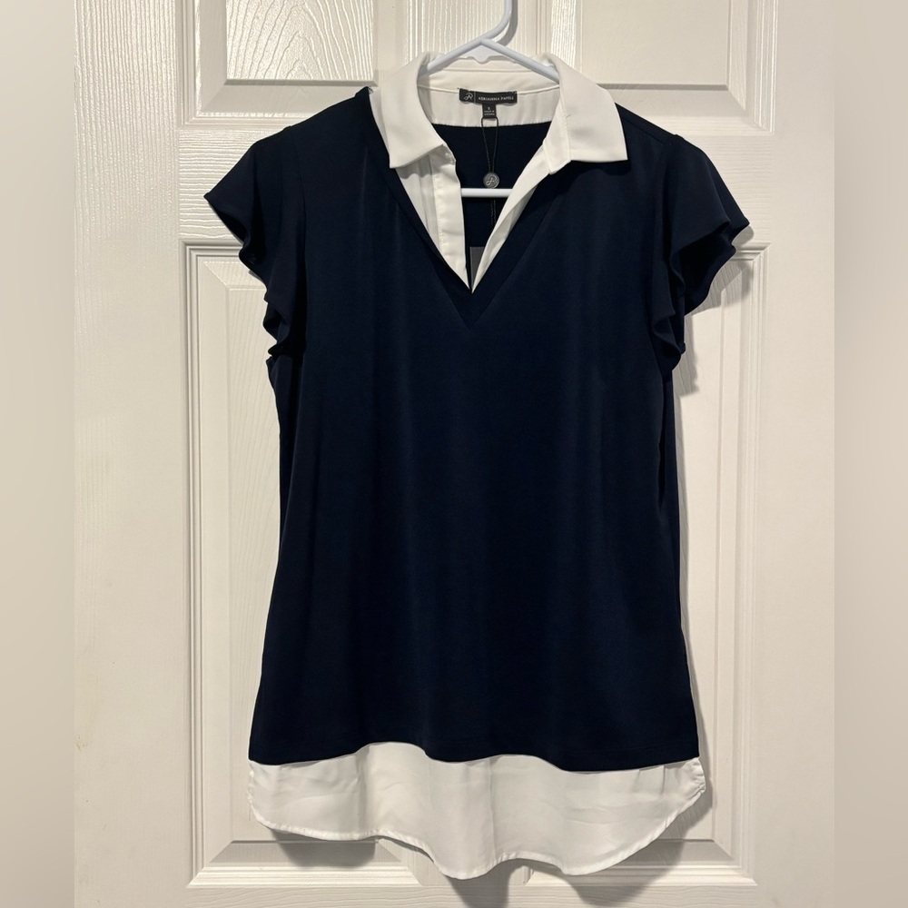 Adrianna Papell flutter sleeve v-neck twoffer size s NWT